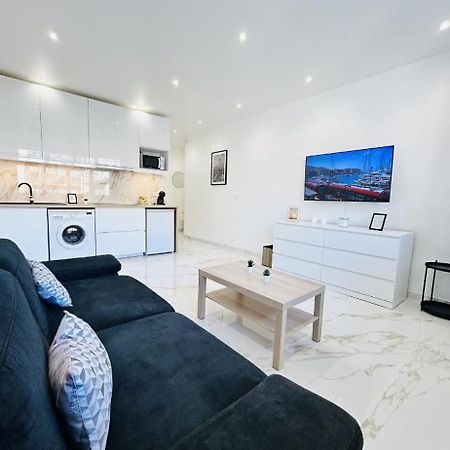 Studio Promenade Des Anglais Apartment Nice Bagian luar foto